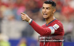 Tan mộng World Cup, Ronaldo bất ngờ tuyên bố: Chức vô địch Euro quan trọng ngang tầm World Cup