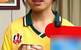 Nữ sinh học giỏi suy sụp vì làm bài thi ĐH quá tệ, đến lúc có điểm, cả nhà không tin nổi vào mắt mình: Sao lạ lùng thế này?