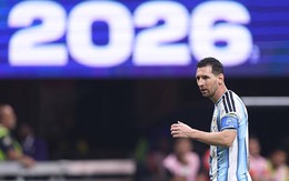 Zlatan Ibrahimovic: "Messi ở một đẳng cấp của riêng mình, các huyền thoại khác không cửa sánh bằng"