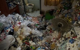 Cặp vợ chồng thuê nhà bỏ lại núi rác ngập đầu, chủ phòng muốn ngất xỉu khi bước vào