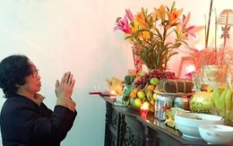 Nến thắp hương trên bàn thờ bao lâu thì nên tắt đi? Không phải ai cũng để ý 1 điều quan trọng