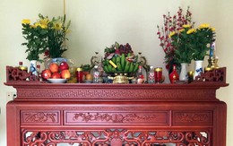 Thắp hương mùng 1 Âm lịch, tuyệt đối không để loại hoa, quả này trên bàn thờ: Nhiều nhà vẫn đang mắc sai lầm