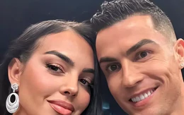 Mẹ và gia đình không dự đám cưới Ronaldo