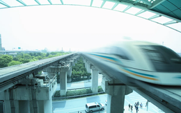 Kỷ lục mới: Tàu đệm từ Trung Quốc tăng tốc 800 km/h trong 5 giây