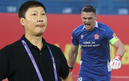Chàng Việt kiều châu Âu và món quà đặc biệt cho HLV Kim Sang-sik sau nhiều năm đợi chờ