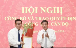 Tân Giám đốc Sở Nội vụ Hà Nội Nguyễn Quang Hiếu nhận nhiệm vụ