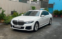 Chiếc BMW 7 Series này bán lại chưa tới 1,5 tỷ đồng: Có treo thích ứng, ghế massage, chủ cũ đã nâng phom như bản mới