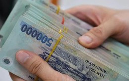 Công an xác minh 400.000.000 đồng tiền mặt nằm chơ vơ trên đường