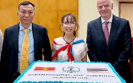 Những lần tỷ phú Nguyễn Thị Phương Thảo tặng quà "khủng" cho tuyển Việt Nam khi đạt chức vô địch