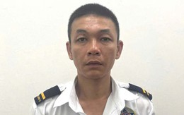 Tạm giữ bảo vệ hành hung tài xế xe ôm dã man trước cổng khu đô thị