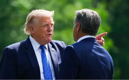 Tổng thống Mỹ Trump bác tin giám đốc CIA tới Nga để cảnh báo