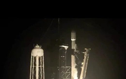 Tên lửa mất kiểm soát của SpaceX sắp lao vào Mặt trăng