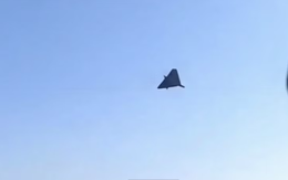 UAV Shahed-136 giá 580.000 USD phiên bản Hàn Quốc rơi xuống biển sau khi phóng