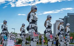 Trung Quốc đang đào tạo hàng nghìn robot theo cách chưa từng có