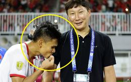 "Hành động lạ" của tuyển thủ Việt Nam gây bất ngờ với báo Hàn Quốc