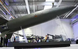 Reuters: Mỹ gần cạn kho tên lửa chính xác tầm xa sau 5 tháng chiến sự với Iran