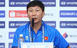 Tuyển thủ Indonesia buông lời hạ thấp AFF Cup, HLV Kim Sang-sik và Hai Long đáp trả đanh thép