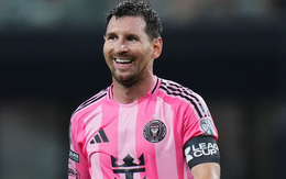 Messi tái xuất sau World Cup theo cách quá đẳng cấp: Lập cú đúp siêu phẩm, kiến tạo giúp Inter Miami thắng ngược