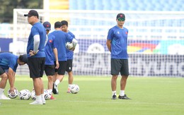 BLV Quang Huy: Campuchia dễ học theo Singapore nhưng khó thoát thua trước Việt Nam