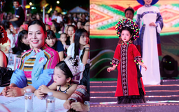 Mẫu nhí Tường Vy làm vedette cho bộ sưu tập "Sắc màu Di sản" ở Sơn La