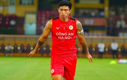 Văn Hậu xin lỗi