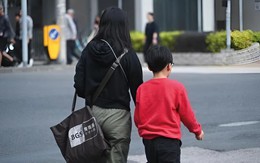 Làm được 6 điều đơn giản này lúc đón con tan học thì bạn chính là một bậc cha mẹ điểm 10, con cái biết ơn suốt đời