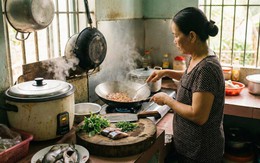 Lời khuyên cho các gia đình vẫn để bố mẹ có tuổi vào bếp