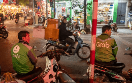 Vòng xoáy nghiệt ngã dưới cái danh tài xế Grab - "Chạy cuốc 5km, tiền nhận về không mua nổi đĩa cơm bình dân"