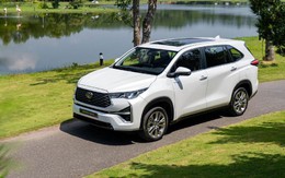Sức mua xe hybrid giảm trong tháng Ngâu, Toyota chiếm thế áp đảo