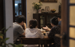 Mẹ chồng yêu cầu bỏ 500 triệu giúp em chồng trả nợ, nàng dâu đanh thép đưa ra điều kiện