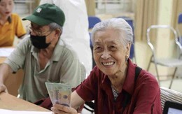 Đang nhận trợ cấp thất nghiệp mà đủ điều kiện nghỉ hưu: Xử lý quyền lợi thế nào để không vi phạm?