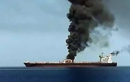 Mỹ tấn công tàu chở dầu của Iran theo chính sách 'tàu đổi tàu'