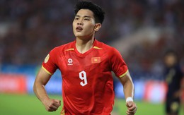 Việt kiều 19 tuổi kiến tạo cho Đình Bắc, tuyển Việt Nam đánh bại cường địch theo kịch bản "nghẹt thở"