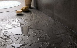 Làm gì khi sàn nhà tắm bị ướt?