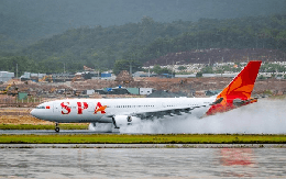 Chiếc máy bay thân rộng đầu tiên của Sun PhuQuoc Airways đã về Phú Quốc sau hành trình đặc biệt: Gặp trục trặc dẫn đường ở Cực Bắc, mất GPS khi qua Nga, phải đổi sân bay vì bão ở Nhật