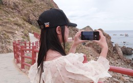 Galaxy S26 FE hoá trợ thủ đắc lực cho lần đầu làm travel blogger