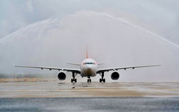 Đúng sáng nay 30/9, sân bay Nội Bài ghi nhận một máy bay đặc biệt chở gần 200 người cất cánh