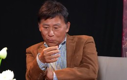 "Không thể nào đem bằng thạc sĩ, tiến sĩ ra để bắt khán giả trả tiền cao hơn cho mình"