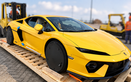 Ông Nguyễn Quốc Cường dùng Lamborghini làm giải thưởng cho khách mua căn hộ