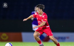 Lập công ngay trong ngày chào sân, cầu thủ Việt kiều 19 tuổi "ghi điểm" với HLV Kim Sang-sik