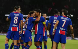 HLV Enrique: PSG phải rời 'vùng an toàn' nếu muốn lập hat-trick vô địch Champions League