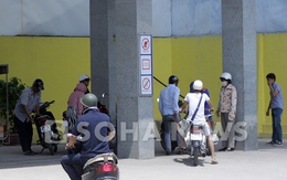 Hồn nhiên nghe điện thoại tại cây xăng: Đến nhân viên còn thờ ơ