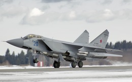 Chiến đấu cơ, tên lửa Nga "ầm ầm" kéo tới Belarus
