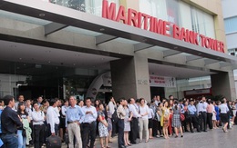 TPHCM: Cháy bảng hiệu tòa Maritime Bank Tower, hàng trăm nhân viên hoảng loạn
