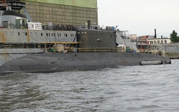 Nga hạ thủy tàu ngầm Kilo thứ ba cho Việt Nam