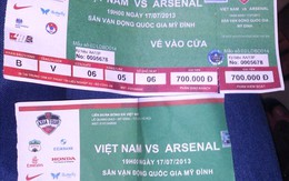 Xuất hiện hàng loạt vé giả trận Việt Nam vs Arsenal
