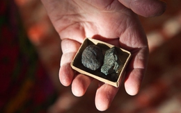 Thiên thạch Nga biến thành 'vàng mười'