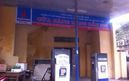 Khó bắt quả tang cây xăng "găm" hàng