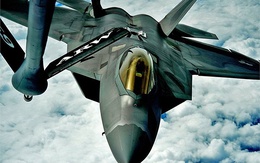 'Soi' từng chi tiết siêu chiến cơ F-22 Mỹ