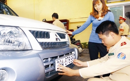 Bộ Công an vẫn quyết phạt 'xe không chính chủ'